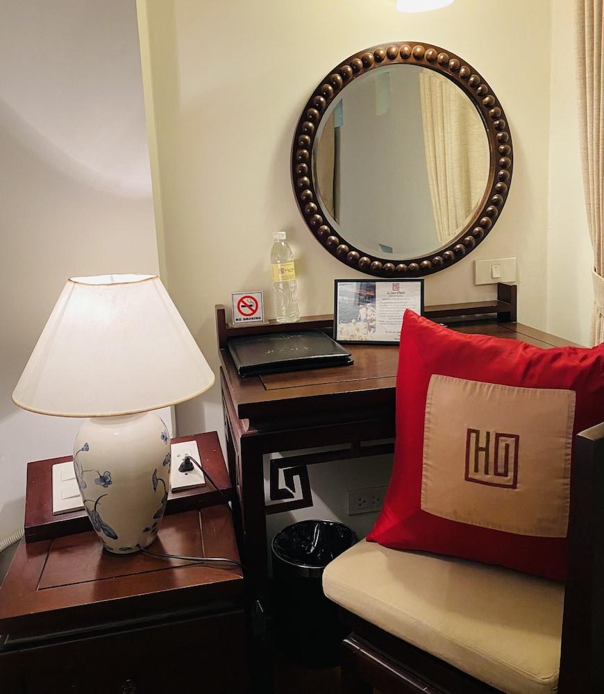 Au Coeur D'Hanoi Boutique Hotel Luaran gambar